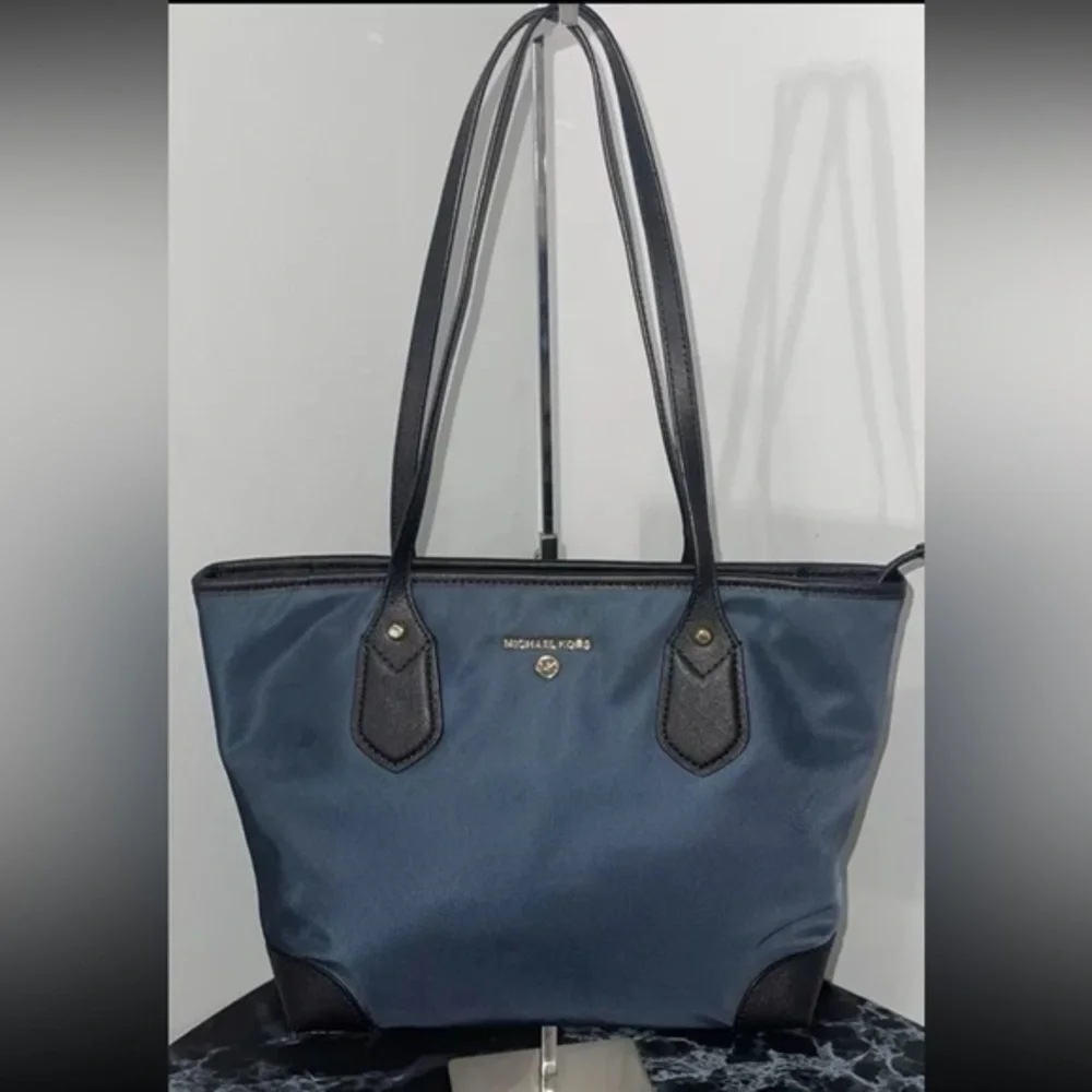 MICHAEL KORS Eva Top Zip Tote Nylon Bag Navy Gold Hardware AUTHENTIC